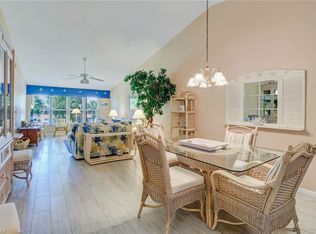 4140 Looking Glass Ln APT 6, Naples, FL 34112