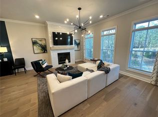 100 Everley Walk #26, Alpharetta, GA 30009