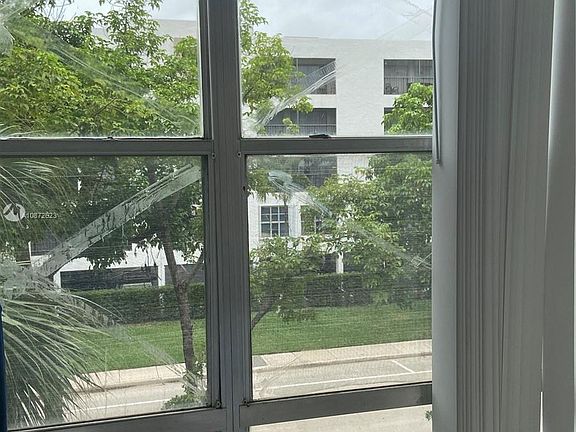 5th image of 200 177th Dr APT 309