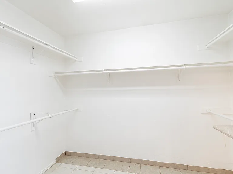 6912 Harvey Ln — Photo 16