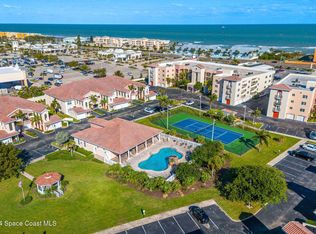 129 Lancha Cir APT 203, Indian Harbour Beach, FL 32937