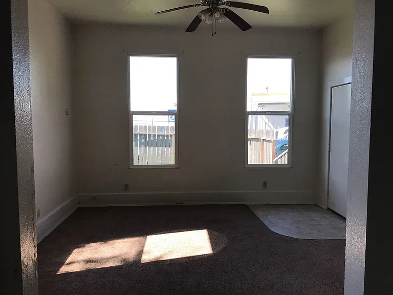 1437 Albee St #1-5 — Photo 8