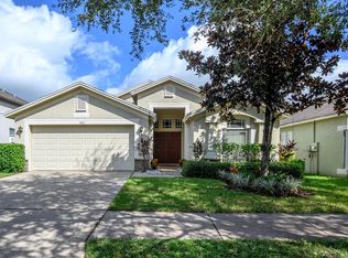 432 Thicket Crest Rd, Seffner, FL 33584