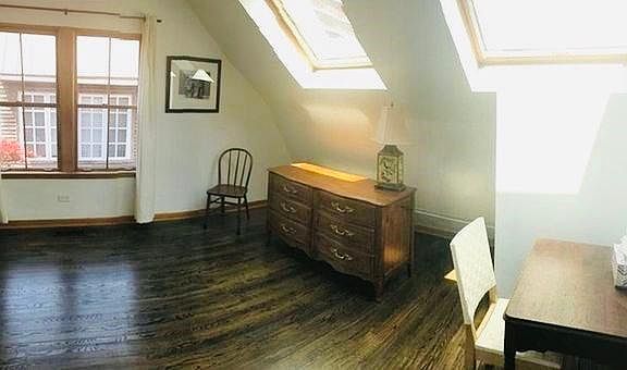 5th image of 2111 N Clifton Ave #Ch2