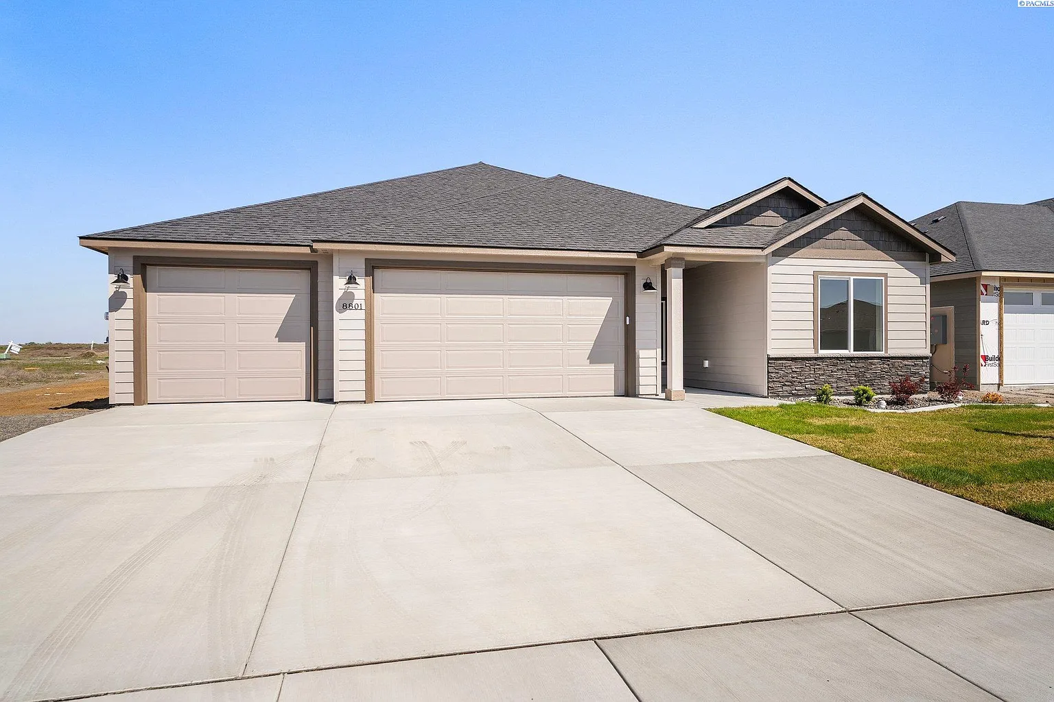 8801 Ashen Dr photo 1