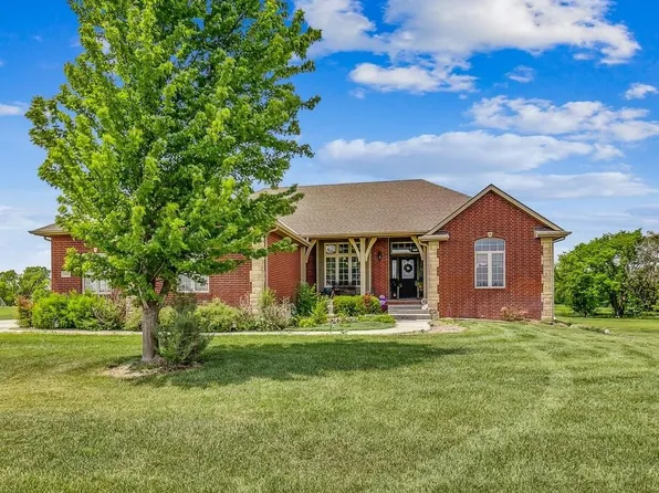 15800 E Evening Shade St, Benton, KS 67017