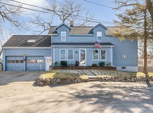 100 Springdale Ave, Saugus, MA 01906