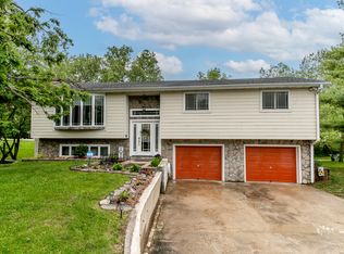 3236 County Road 2610, Moberly, MO 65270