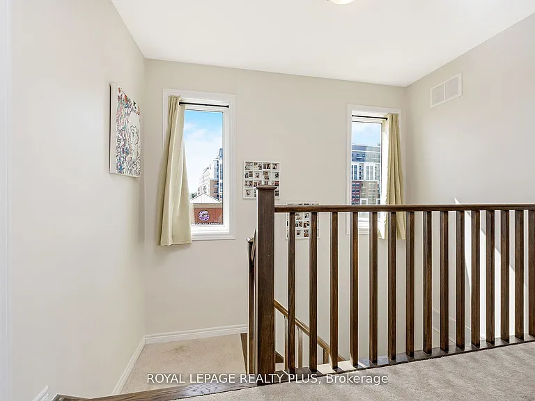 120 Watson Pkwy N #1 — Photo 15