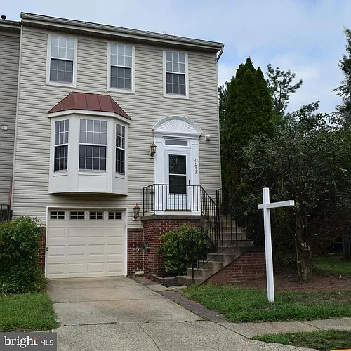 21053 Cornerpost Sq Photo 1