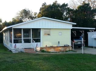 6035 Ridgewood Dr, Zephyrhills, FL 33542