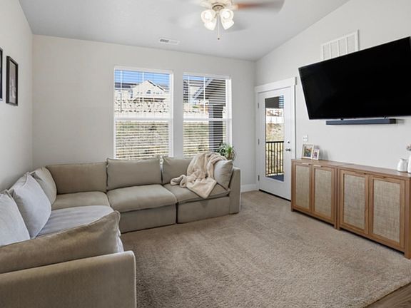2nd image of 1816 W Eaglewood Dr Unit 301