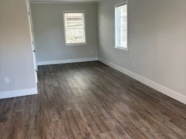 600 McPherson St — Photo 4