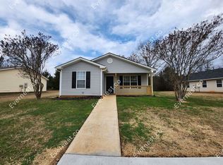 121 Dove Lndg, Social Circle, GA 30025