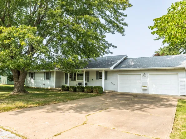 1615 W Lincoln Street, Buffalo, MO 65622