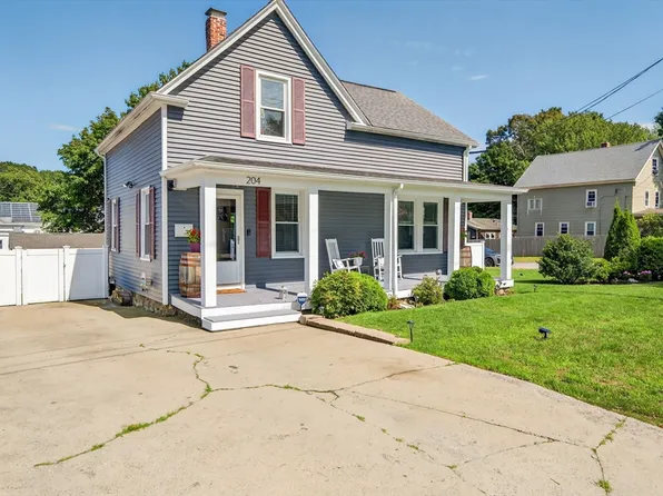 204 Lowell St, New Bedford, MA 02745