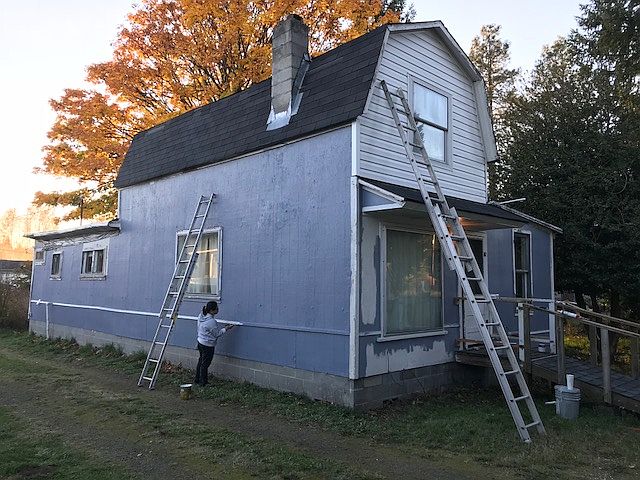 1st image of 206 S Market St