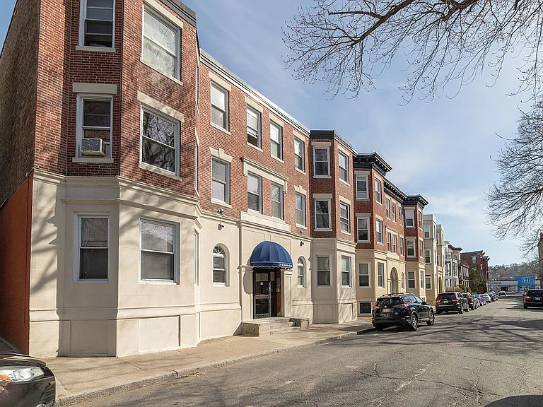 25 Chester St #4 — Photo 8