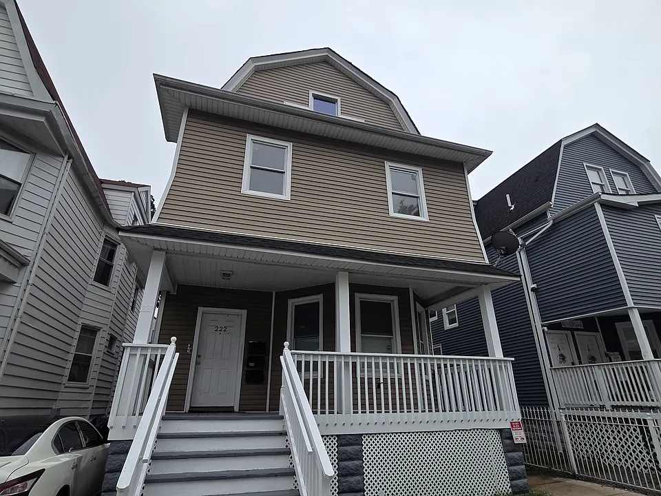 222 Amherst St #2