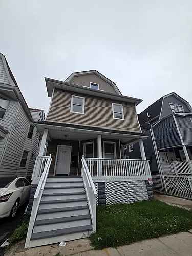222 Amherst St #2 Photo 1