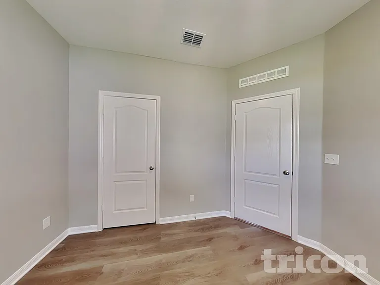 523 Falcon Ridge Rd — Photo 12