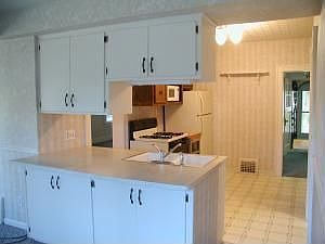 5th image of 8419 Stickney Ave