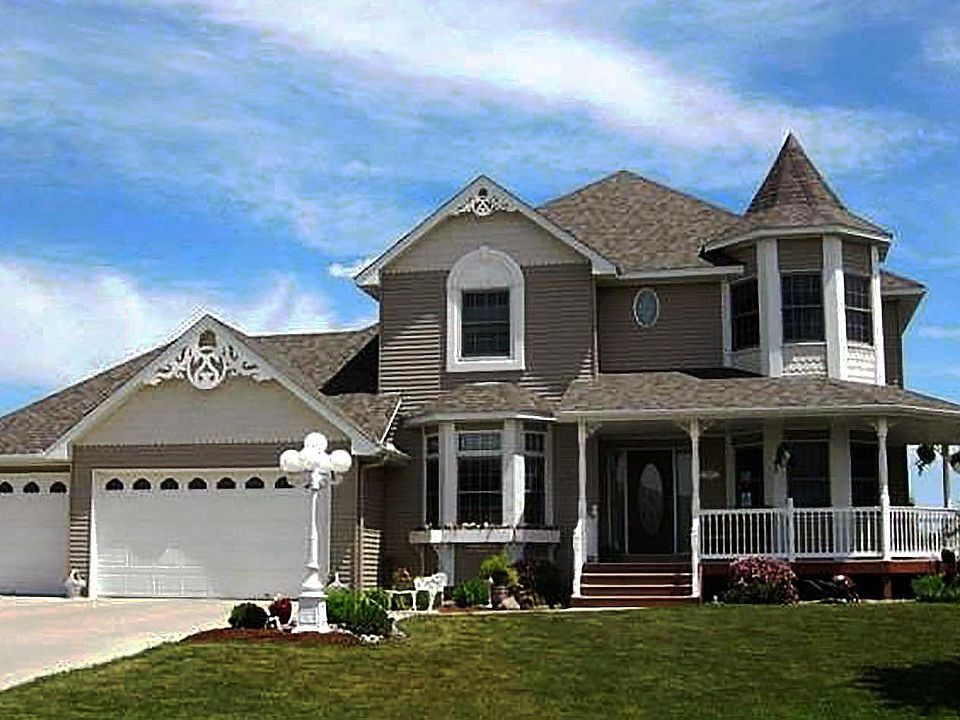 1st image of 603 Heritage Trl NE