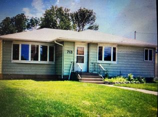 713 S Main Ave, Rugby, ND 58368