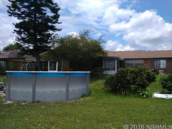 2nd image of 943 S Dean Cir