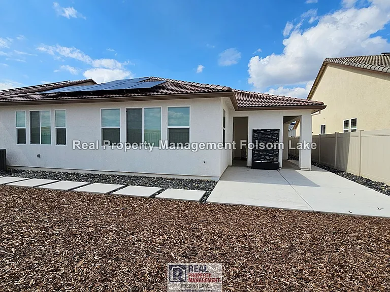 590 San Sorrento St #106 — Photo 18