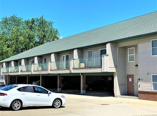 310 Cedar St, Champaign, IL 61820