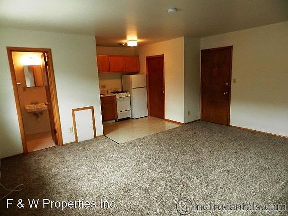 4th image of 72 Hamilton Park APT B07