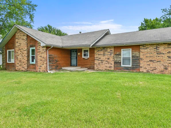 2642 S Fort Avenue, Springfield, MO 65807