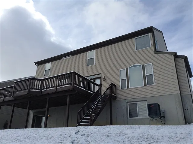 1060 Arbor Springs Dr — Photo 14