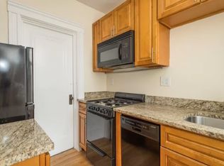 316 Huntington Ave APT 2-B, Boston, MA 02115