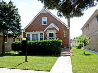 6240 N Indian Rd, Chicago, IL 60646