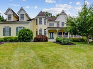 10 Smith Rd, Flemington, NJ 08822