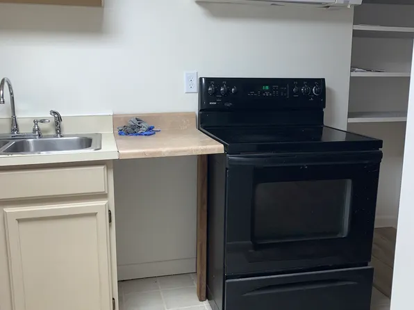 (undisclosed Address), Lancaster, MA 01523