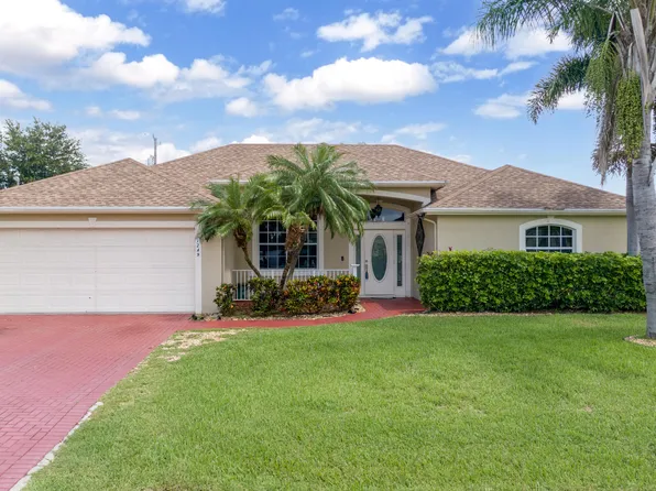 1249 SW Malaga Avenue, Port St Lucie, FL 34953