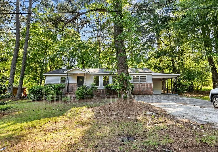 1128 Cardwell Ln — Photo 3