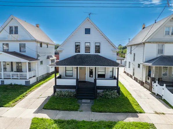 3801 Poe Ave, Cleveland, OH 44109