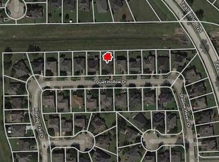 1902 Quiet Hollow Dr, Fresno, TX 77545