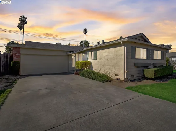 39665 Banyan Tree Rd, Fremont, CA 94538
