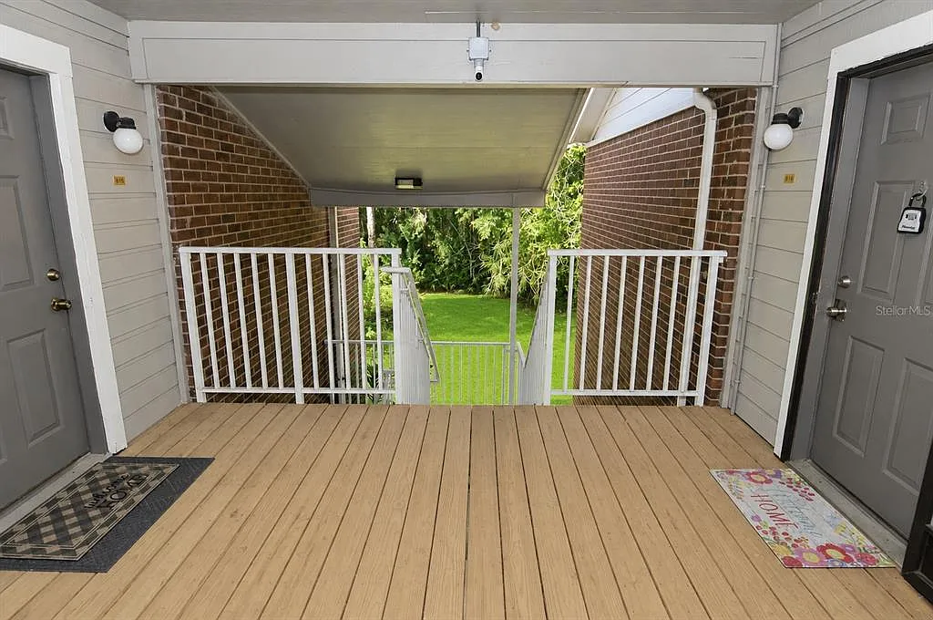 3 bed, 2.0 bath, 985 sqft, $2,000 — Photo 4