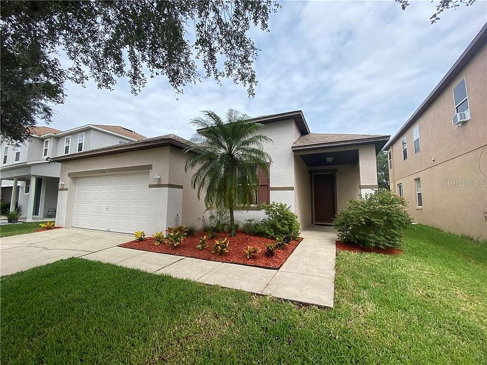 1st image of 424 Janice Kay Pl