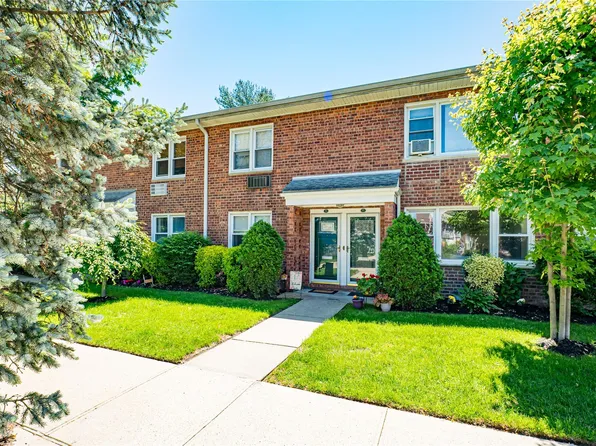 1600 Grand Avenue #T2, Baldwin, NY 11510