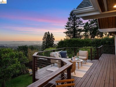 7008 Thornhill Dr, Oakland, CA, 94611