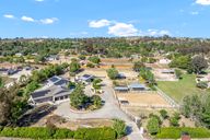 photo property thumbnail