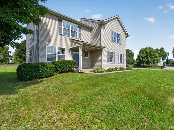 15168 Orchard Trl, Linden, MI 48451