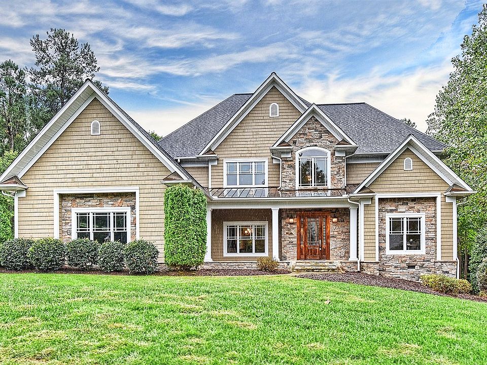 1st image of 112 Tea Olive Ln